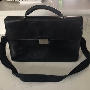 Black leather Kenneth Cole Reaction brief case